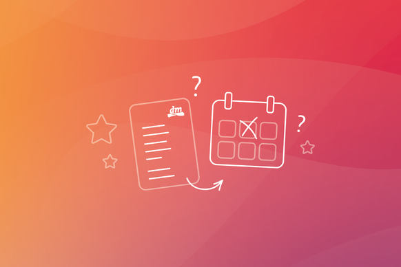 Illustration einer Checkliste und eines Kalenders mit Fragezeichen, Sternen und einem Pfeil auf einem Hintergrund mit Farbverlauf von Orange zu Rosa.